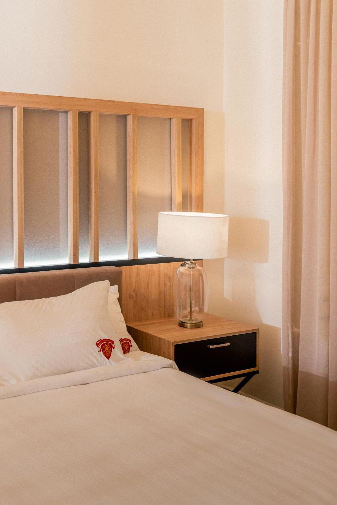 Hotel Saint Georges Beirut Al Marfa' 외부 사진